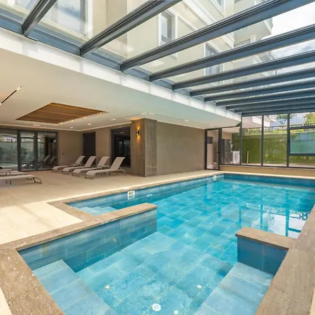 Luxuswohnung In Mit 270 Grad Panoramablick Auf Berge Und Fluss Alanya