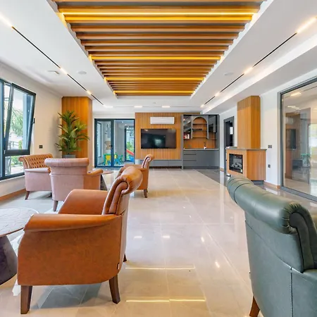 Apartmán Luxuswohnung In Mit 270 Grad Panoramablick Auf Berge Und Fluss *